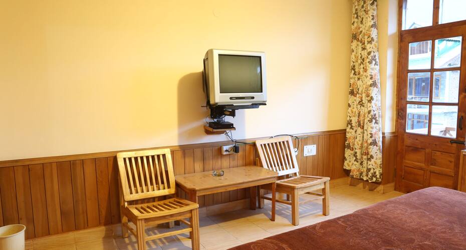 Hotel Tourist Nest, Manali 3